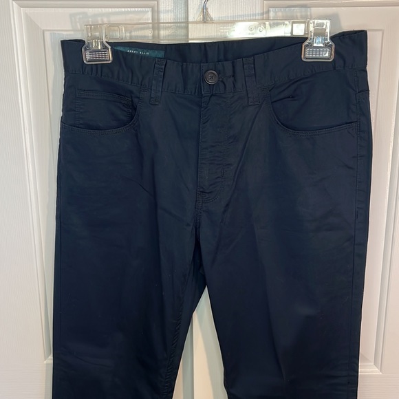 NEW Mens Perry Ellis, Navy Blue,  Slim Fit Principles Pants, size 32 x 32 - Picture 2 of 8